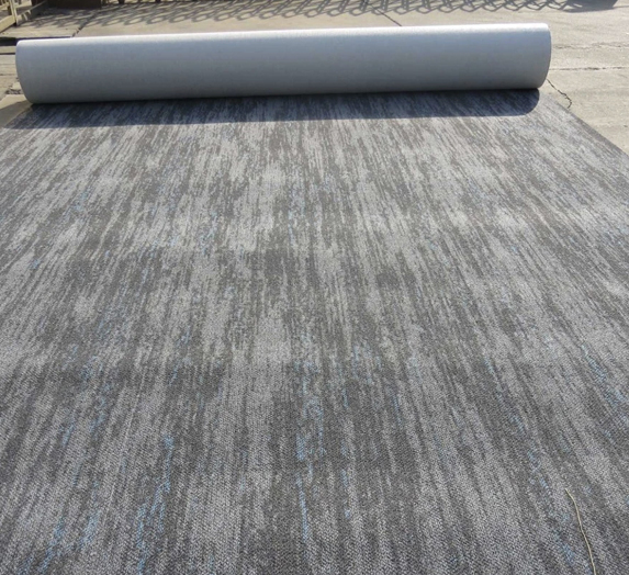 Wall to wall carpet